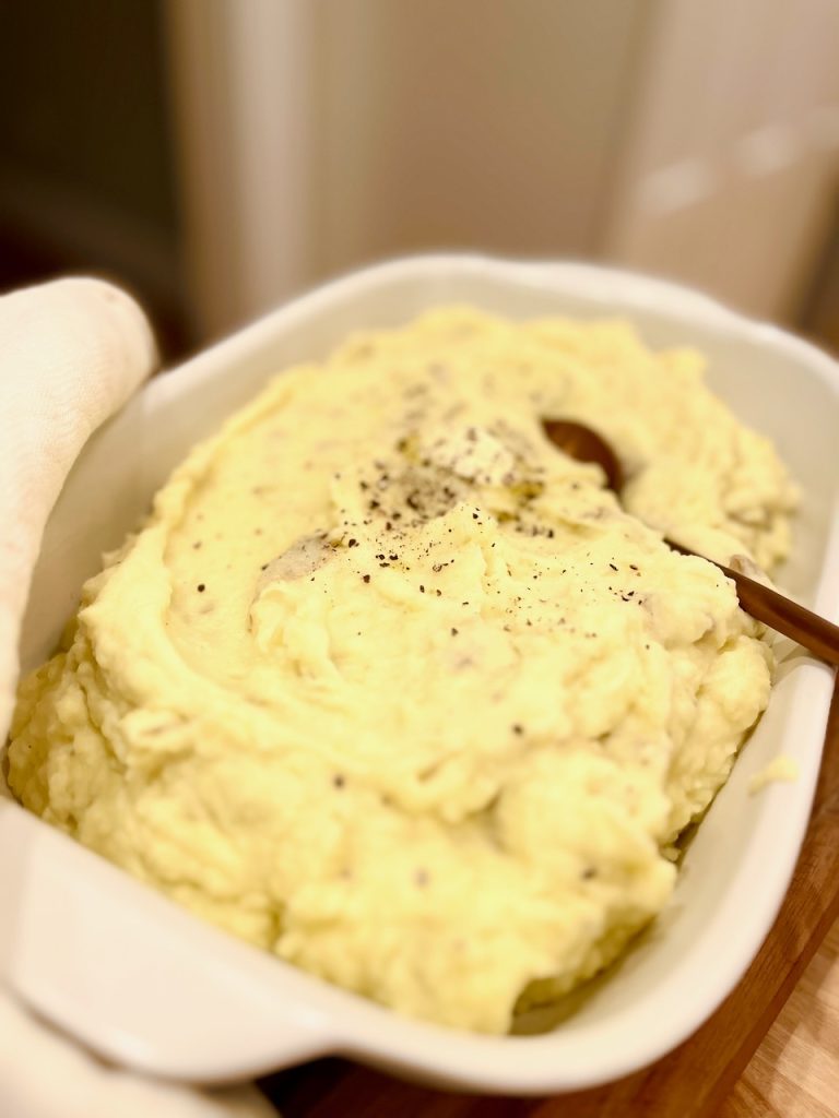 Yukon Gold Garlic Mashed Potatoes